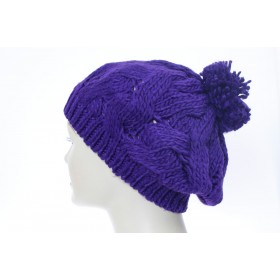 Pom Pom Beanie 06